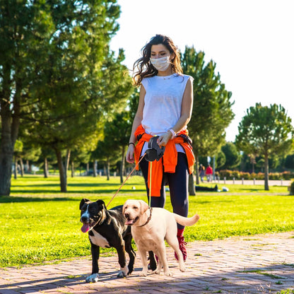 Wigzi - 2025 Edition - 2 Dog Retractable Leash – Featuring Our Incredible Silicone Gel Handle - No Tangle Engineering. Each Dog 50 lb up to 10 ft Distance....